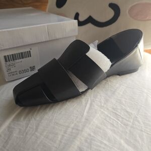 Elegant Black Women's Slippers